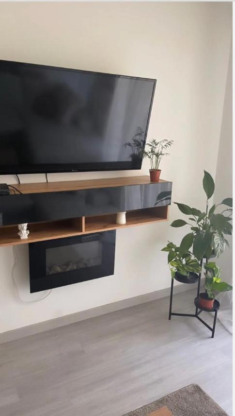 Appartement Cosy Et Bien Equipe Nanterre Eksteriør billede